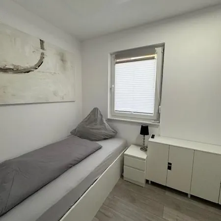 Hostel Kornwestheim דירה קורנווסטהיים